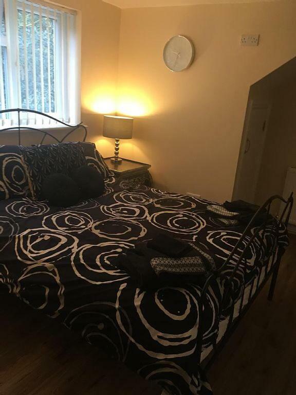 Bedrock Lodge Winterbourne Eksteriør bilde